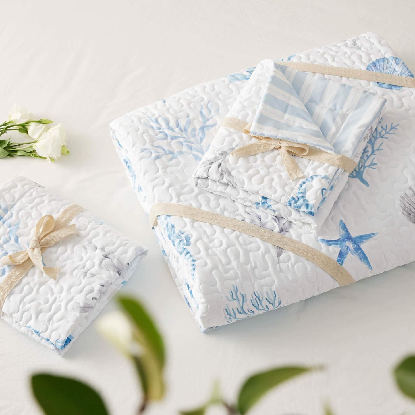 GentleSoft™ Chill Vibes Quilt Set