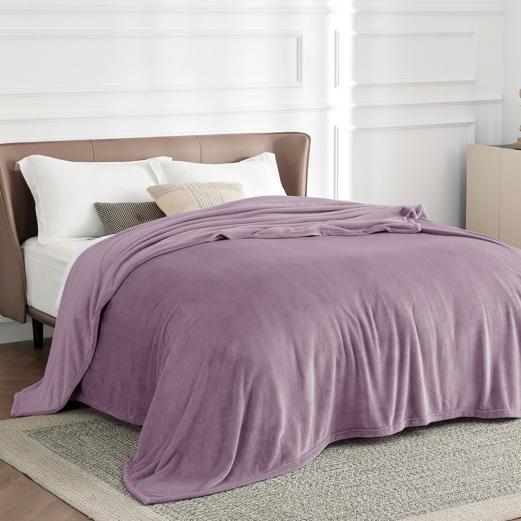 GentleSoft™ Flannel Fleece Blanket 300gsm