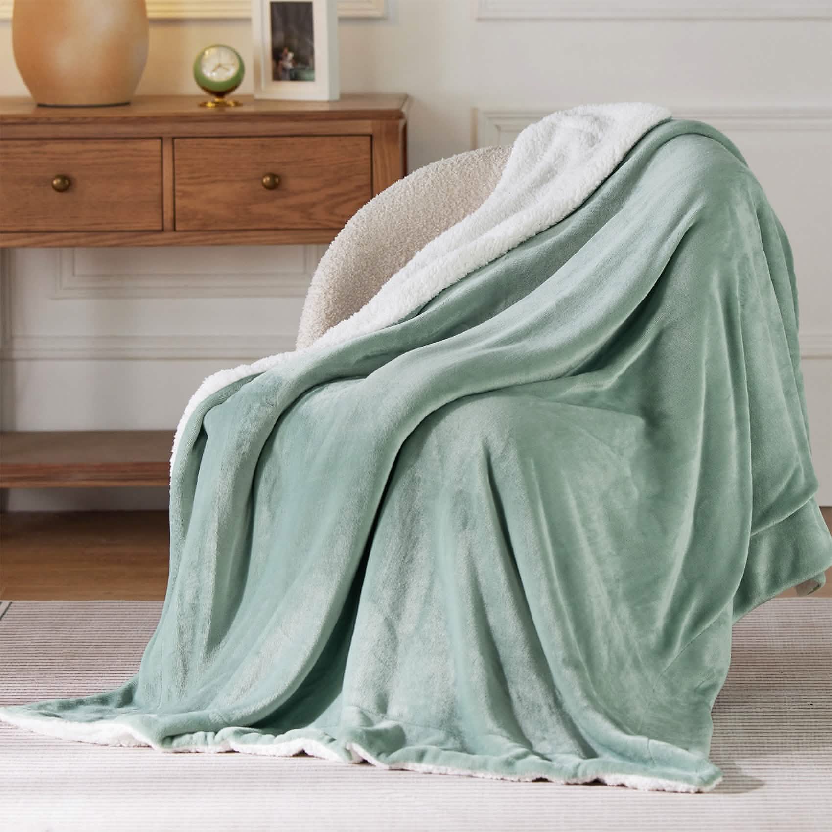 GentleSoft™ Sherpa Fleece Blanket
