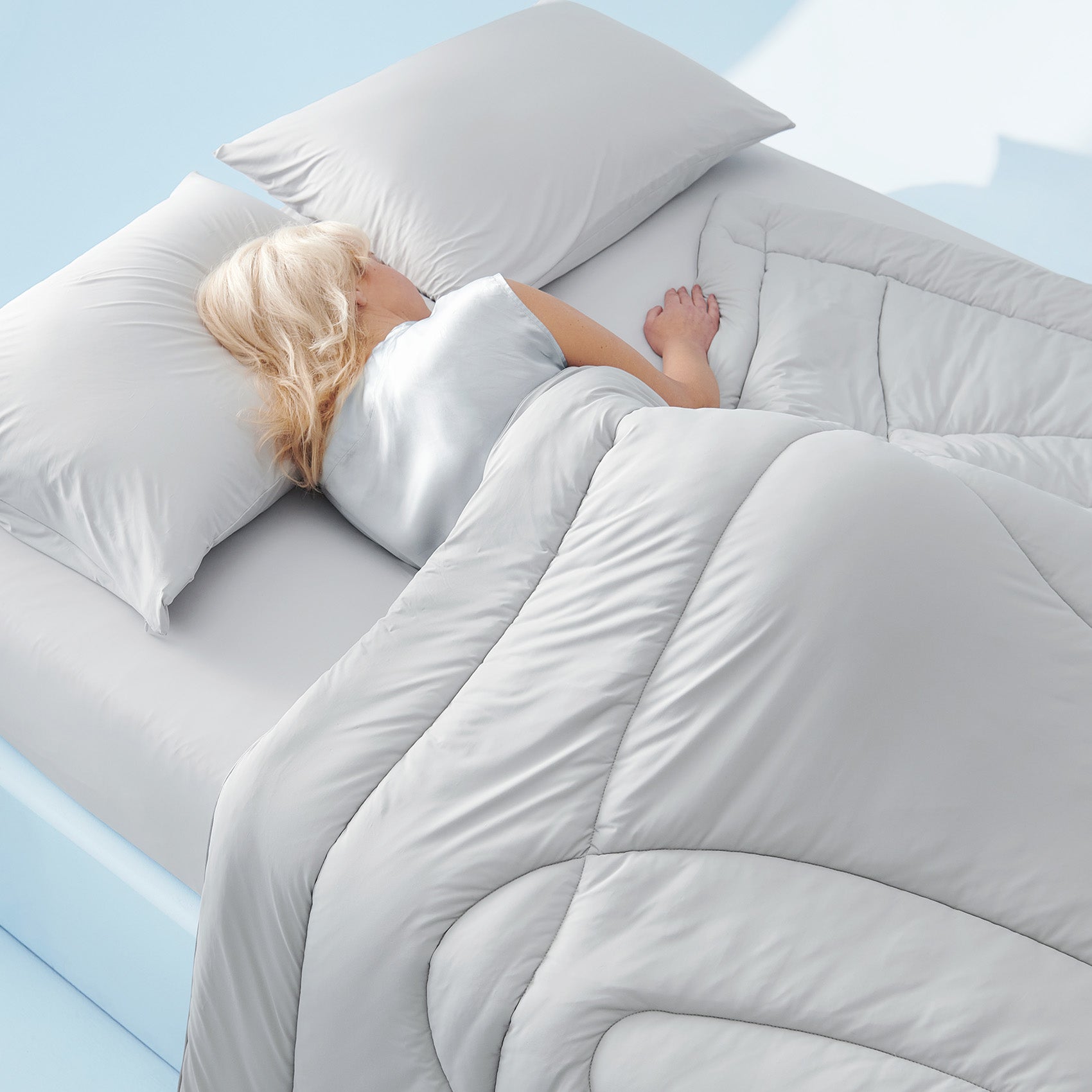 GentleSoft™ Cooling Comforter