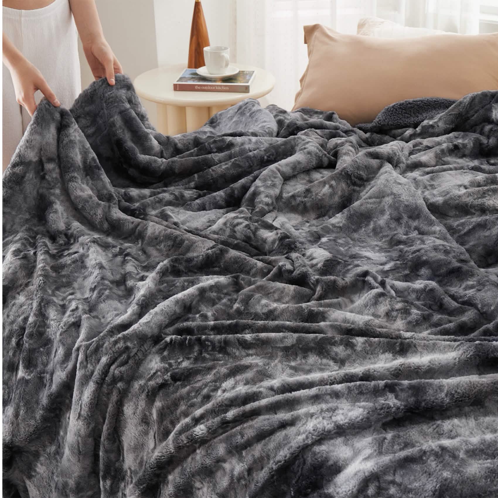 GentleSoft™ Faux Fur Sherpa Fleece Blanket