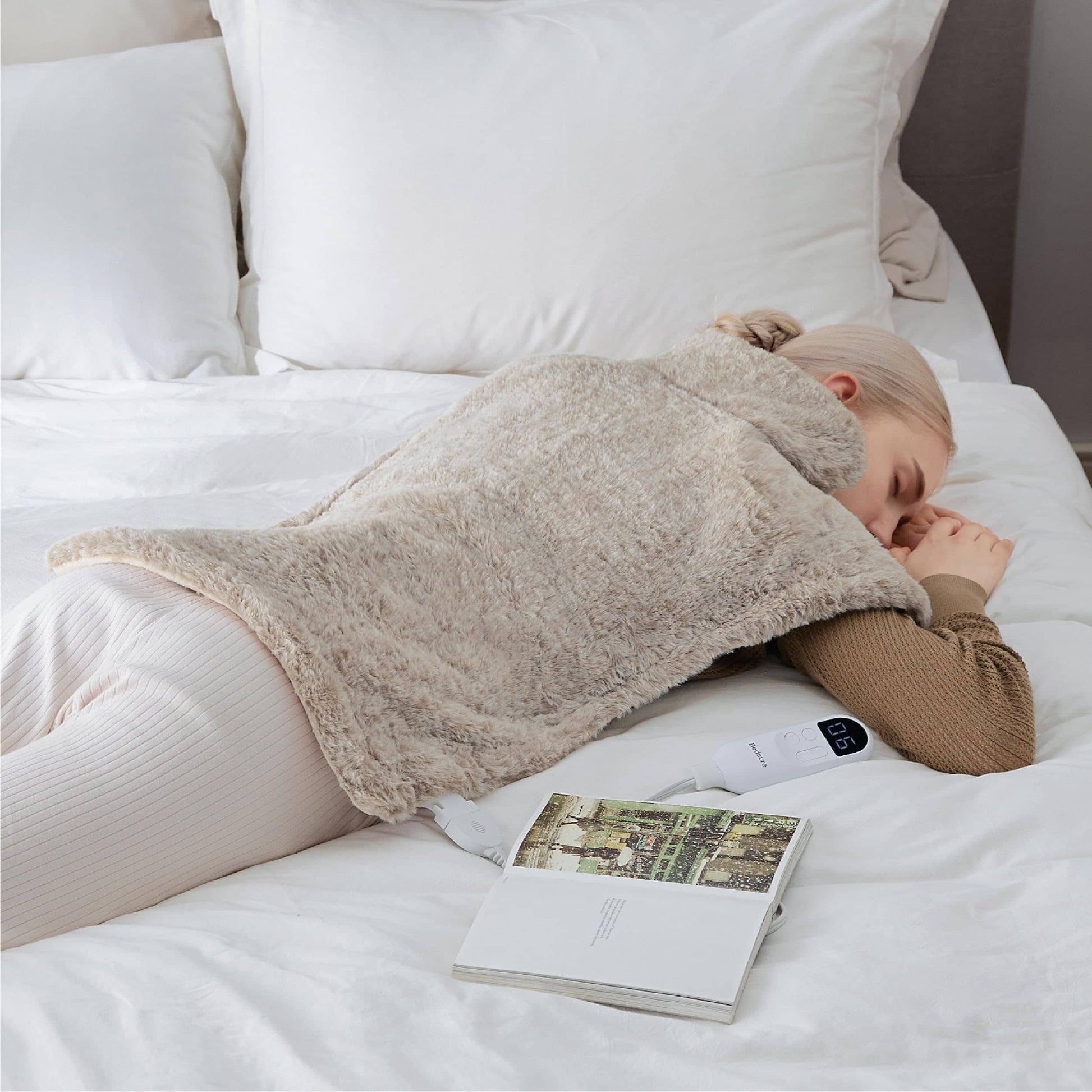 GentleSoft™ Electric Heated Pad for Neck and Shoulders