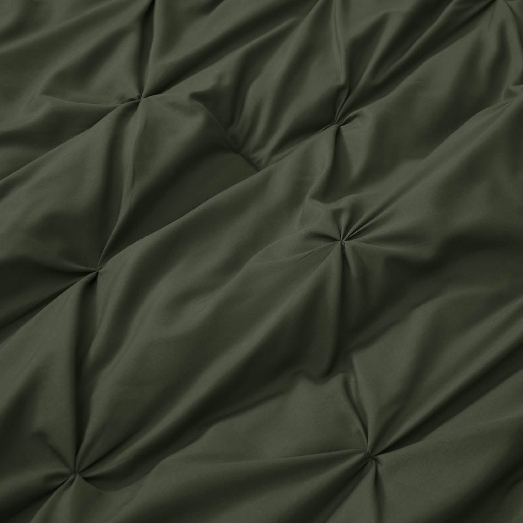 GentleSoft™ Pintuck Bed-in-a-Bag