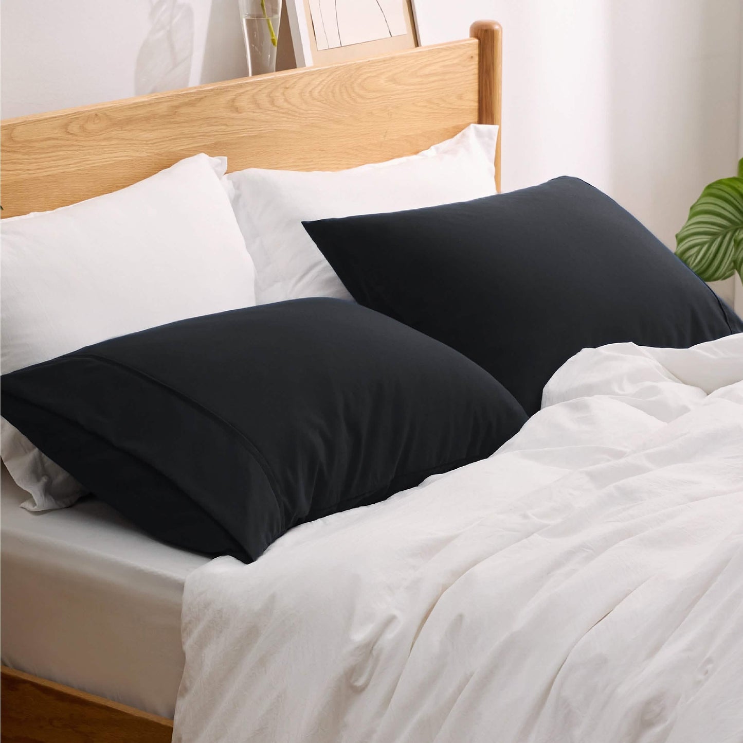 GentleSoft™ Fade and Stain Resistant Microfiber Pillowcase