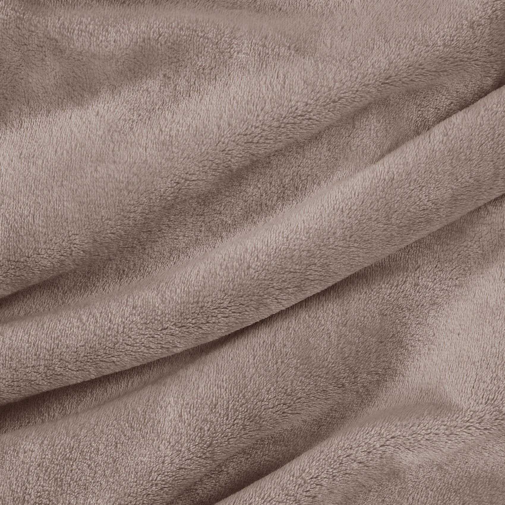 GentleSoft™ Flannel Fleece Blanket 300gsm