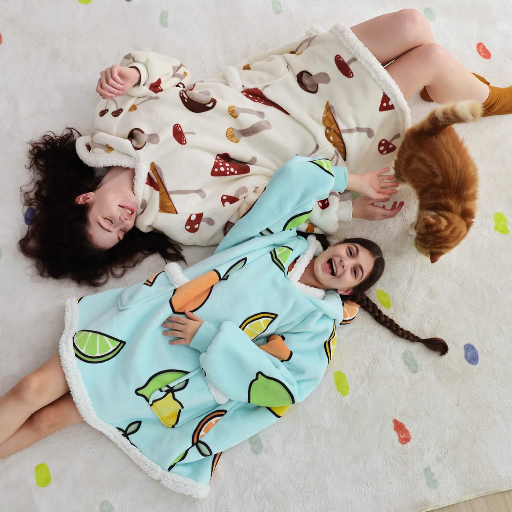 GentleSoft™ Cute Printed Patterns Sherpa Blanket Hoodie Teal