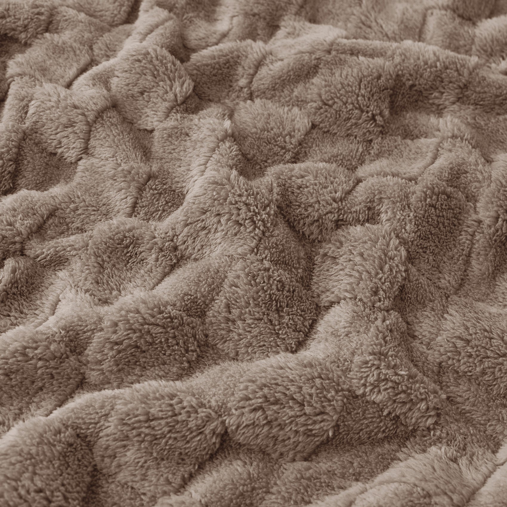 GentleSoft™ Jacquard Shaggy Sherpa Blanket