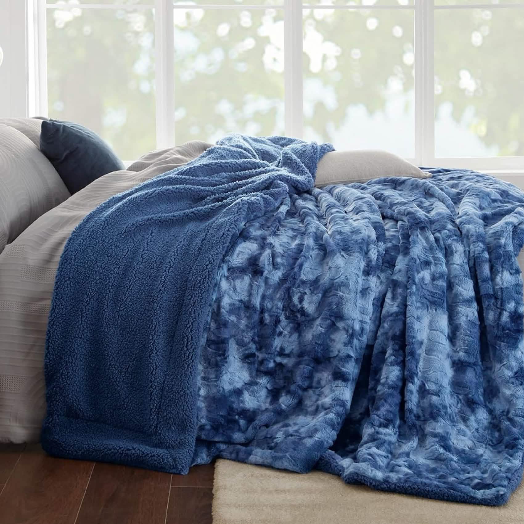 GentleSoft™ Faux Fur Sherpa Fleece Blanket