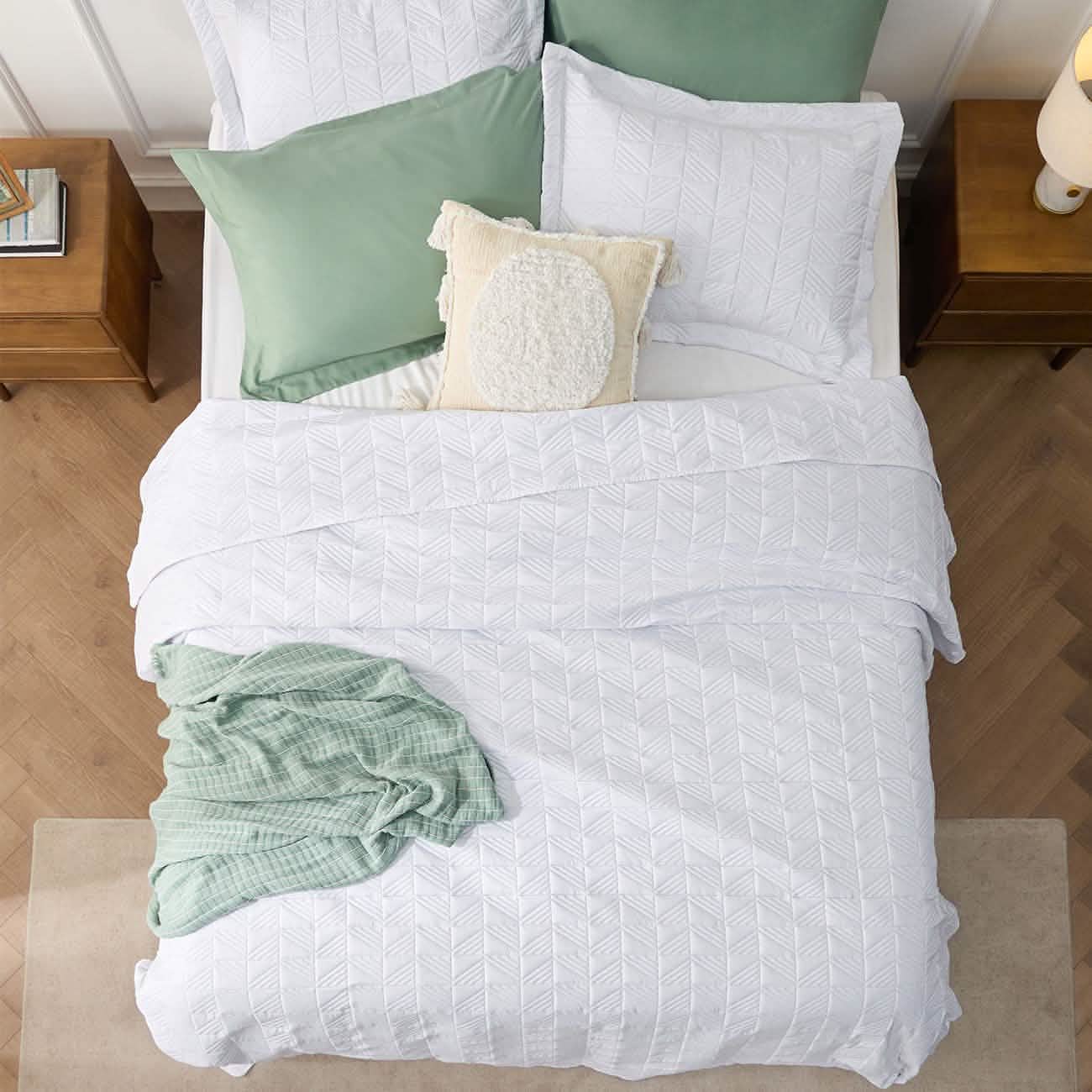 GentleSoft™ Geometric Soft Ultrasonic Quilt Set