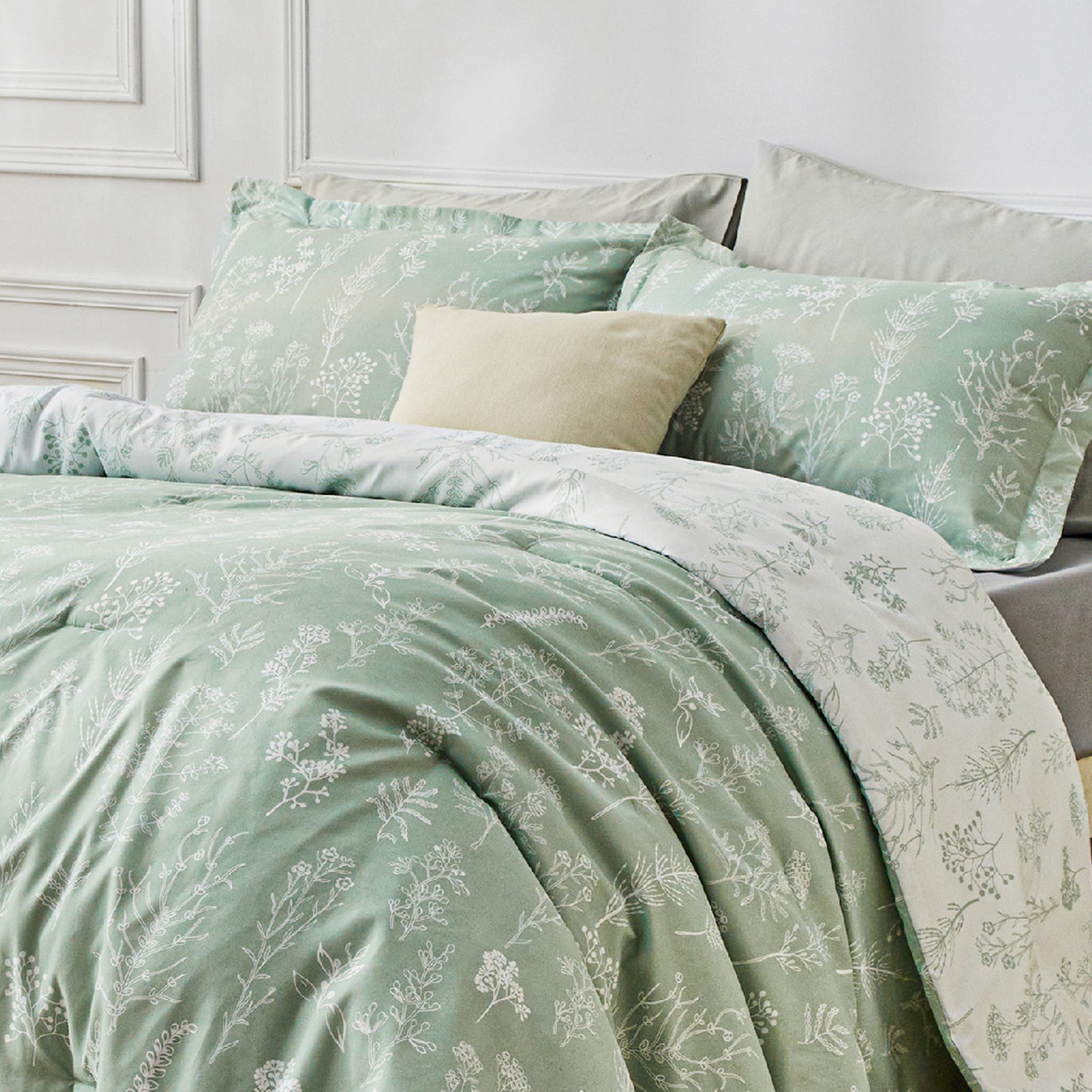 GentleSoft® Reversible Floral Print Duvet Cover Set