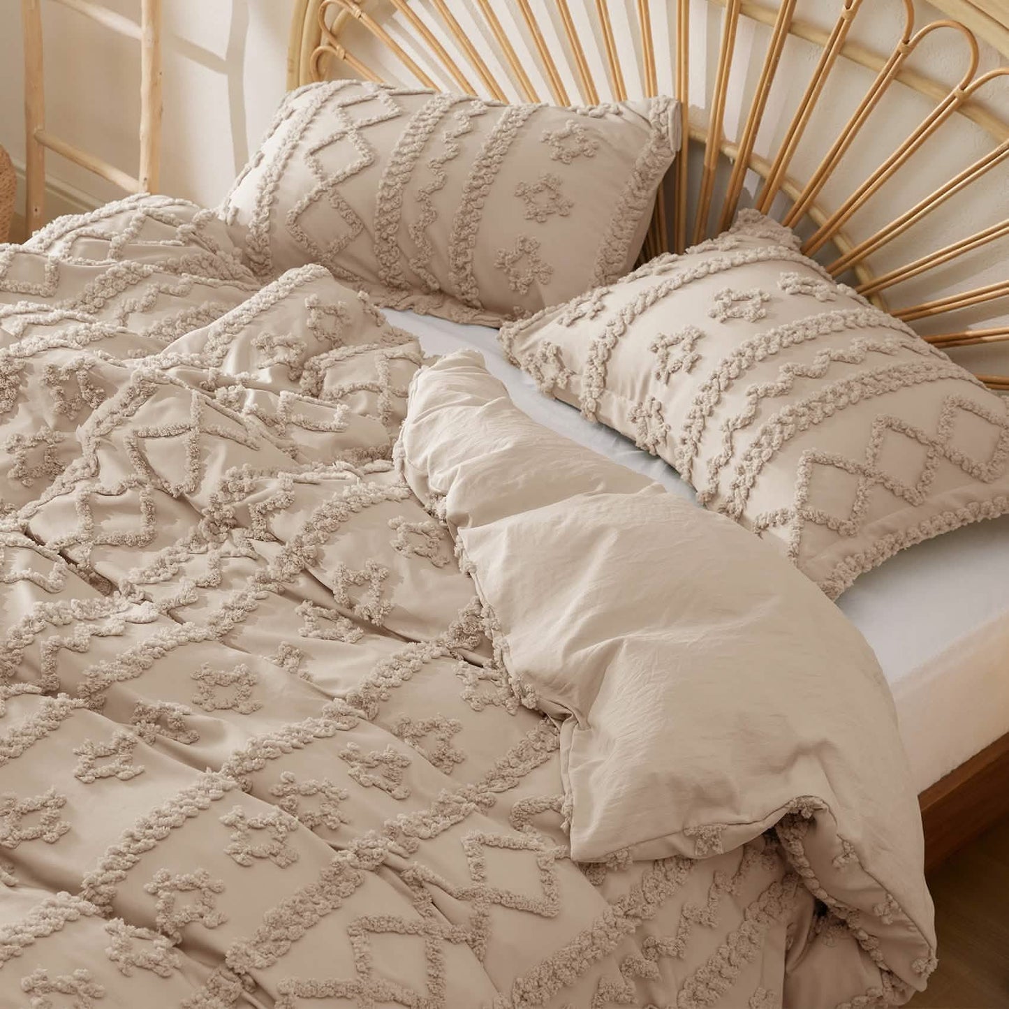 GentleSoft™ Boho Tufted Embroidery Duvet Cover Set