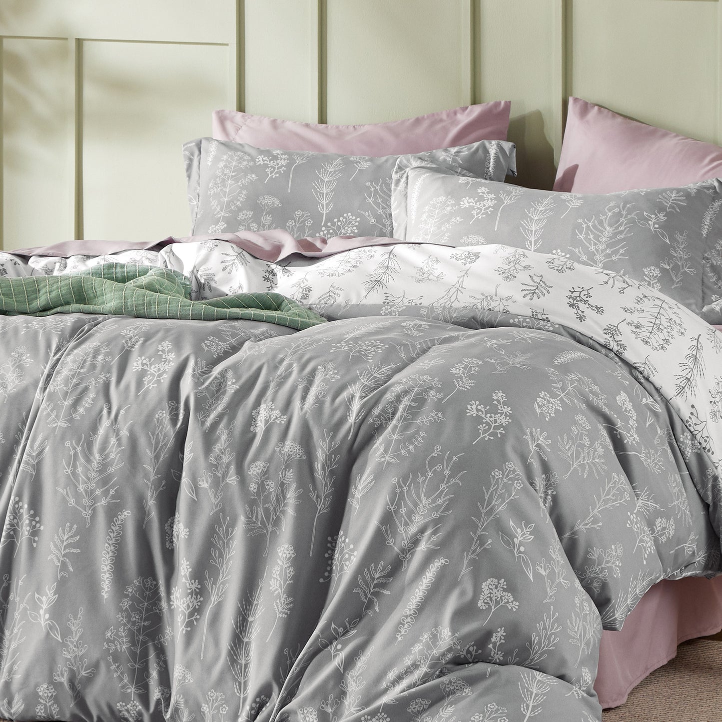 GentleSoft® Reversible Floral Print Duvet Cover Set