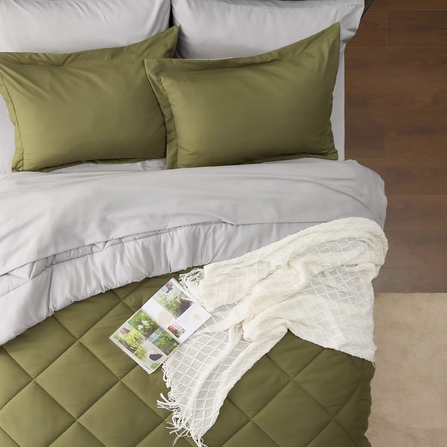 GentleSoft™ Comforter Sets Bedding In a Bag