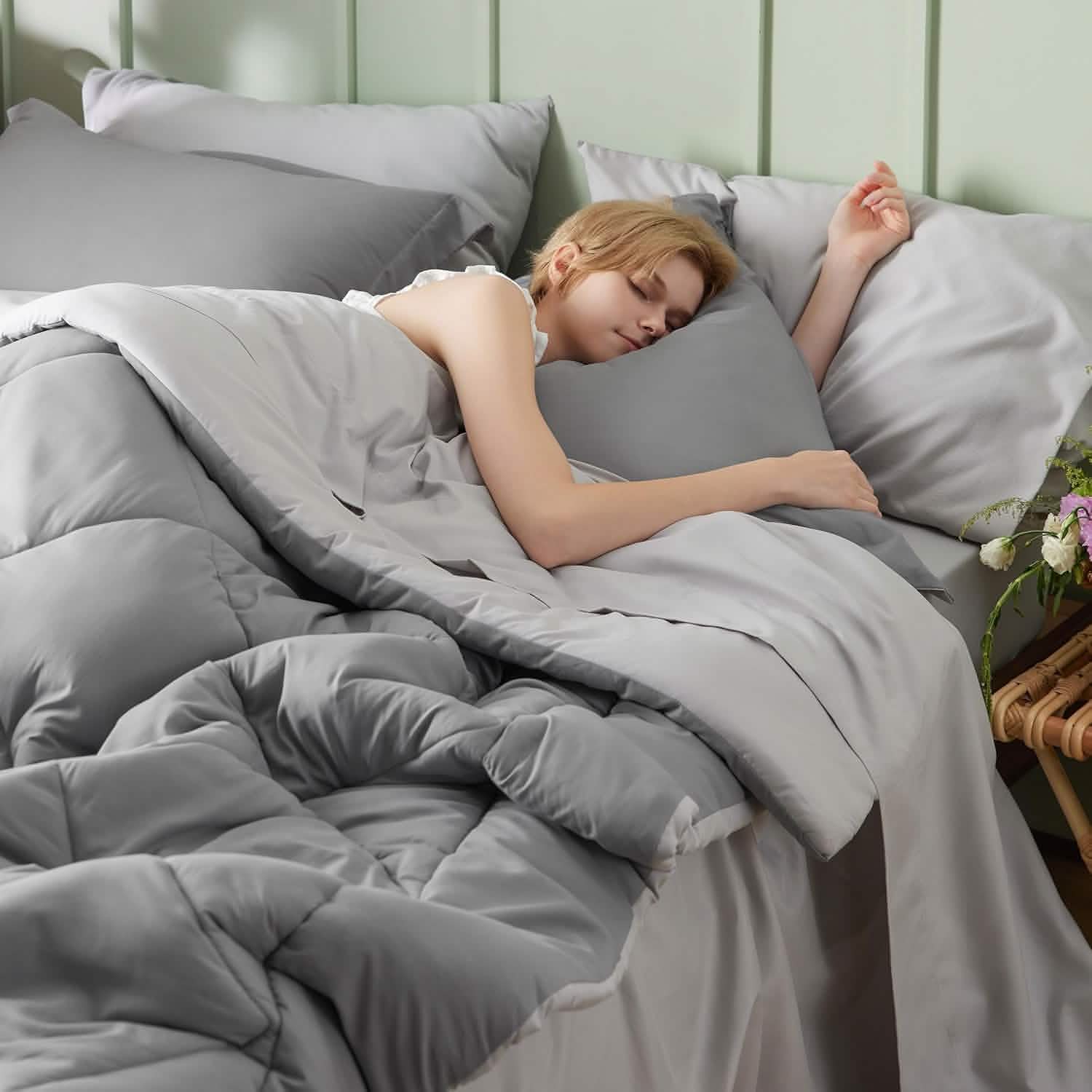 GentleSoft™ Comforter Sets Bedding In a Bag