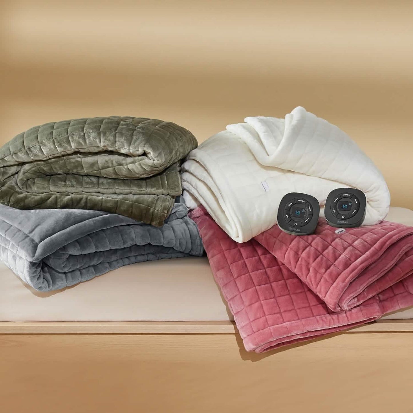 GentleSoft™ Quilted Sherpa Fleece Heated Blanket Grid