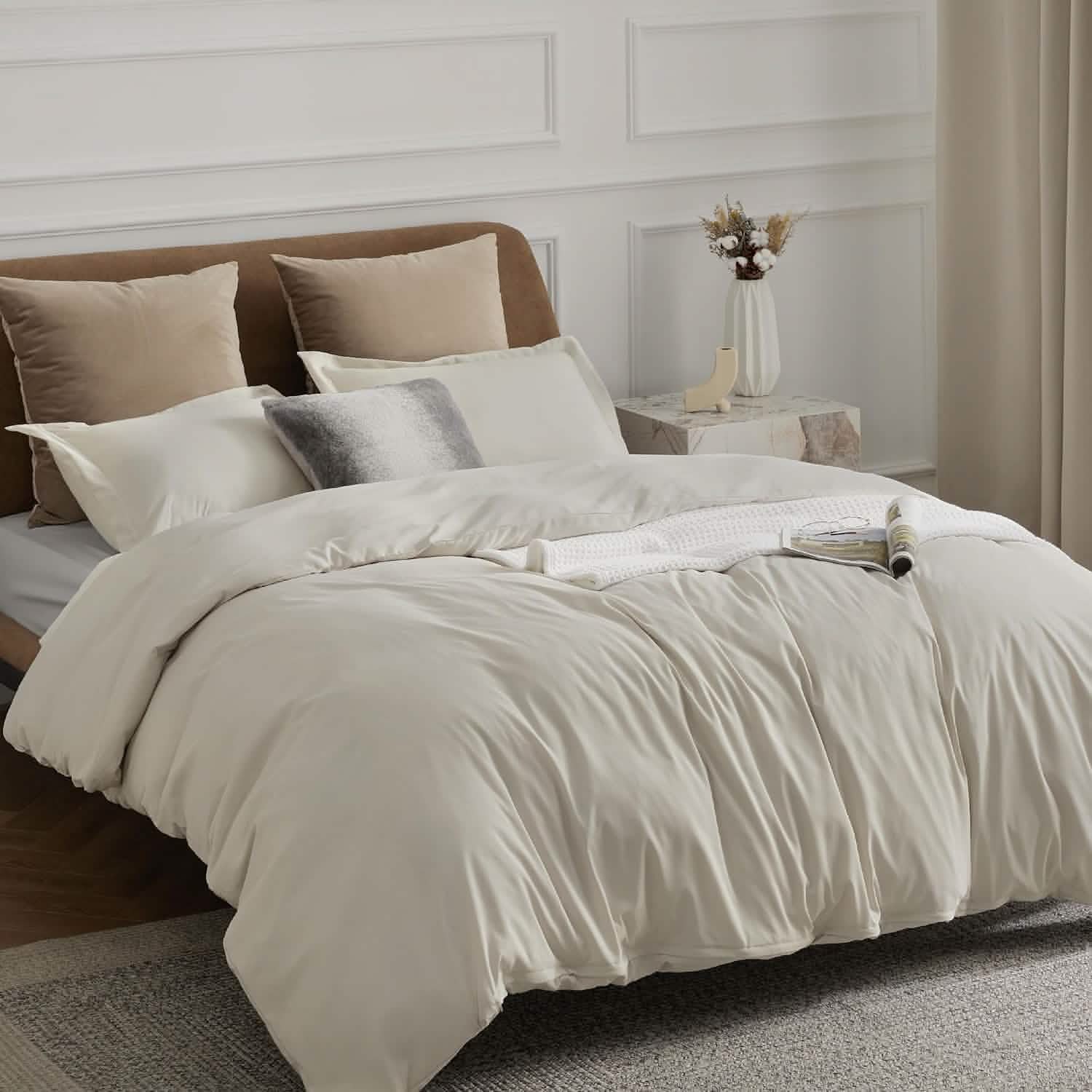 GentleSoft™ Brushed Microfiber Duvet Cover Sets With Fitted Sheet