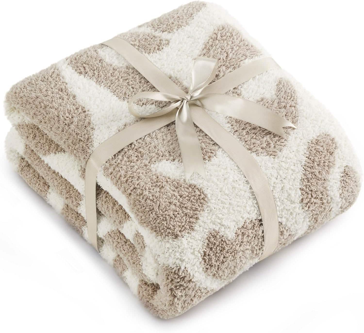 GentleSoft™ Feather Yarn Throw Blanket