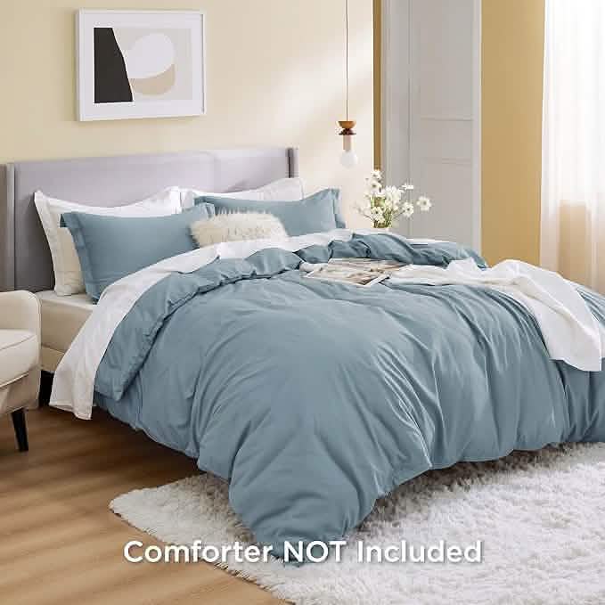 GentleSoft™ Brushed Microfiber Duvet Cover Sets With Fitted Sheet