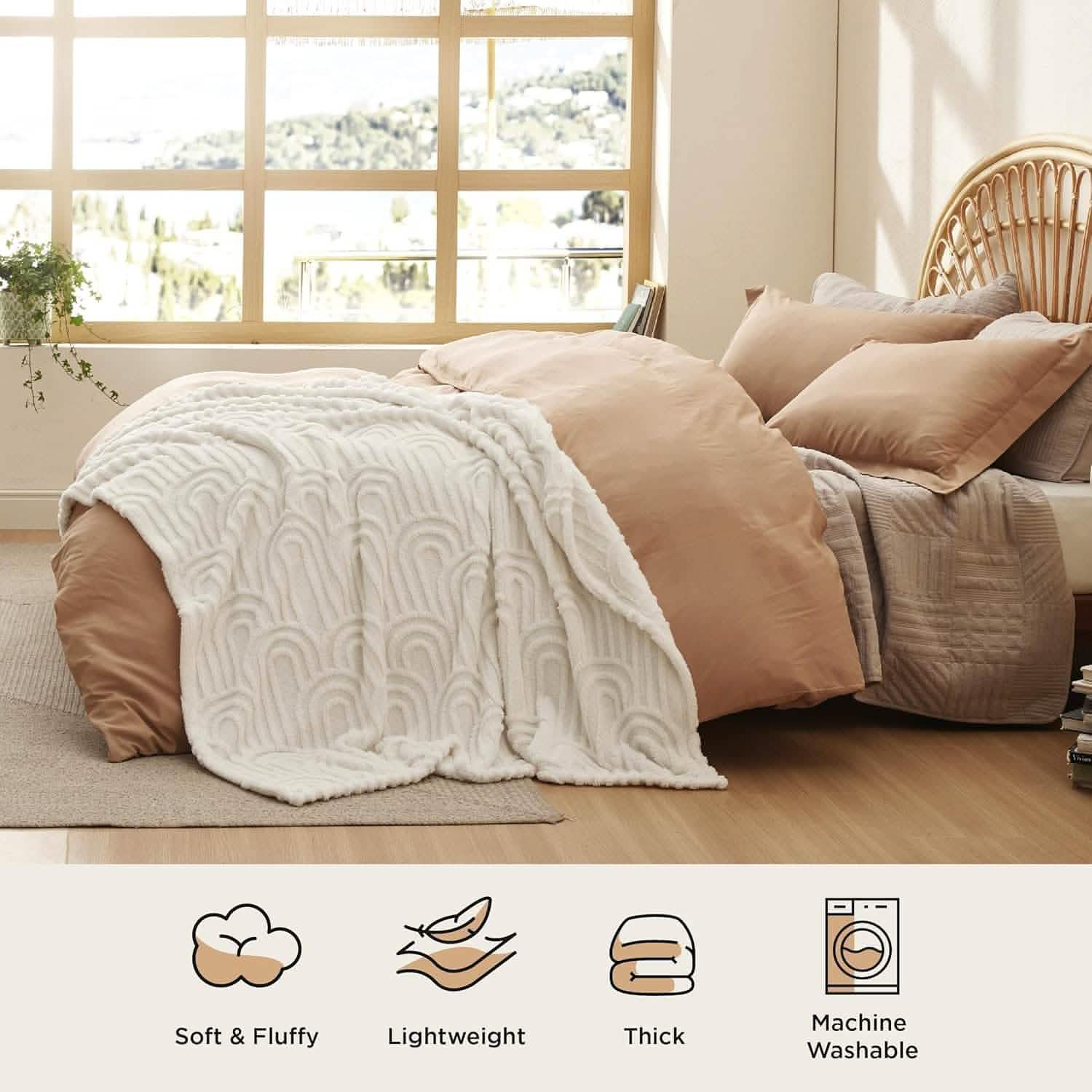 GentleSoft™ Arch Shaggy Sherpa Fleece Blanket