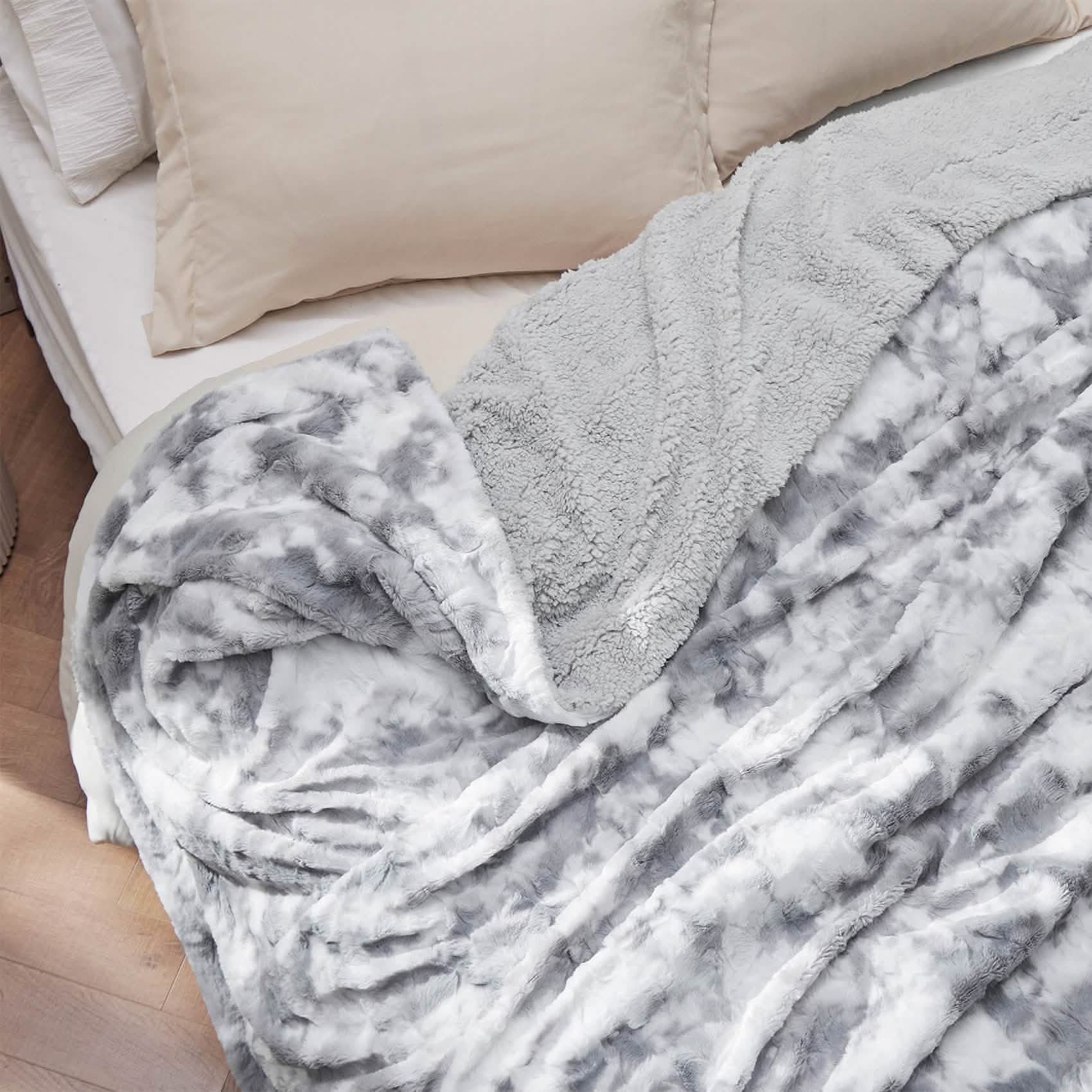 GentleSoft™ Faux Fur Sherpa Fleece Blanket