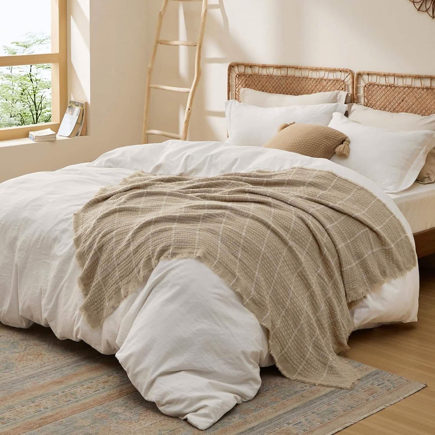 GentleSoft™ Woven Throw Blanket