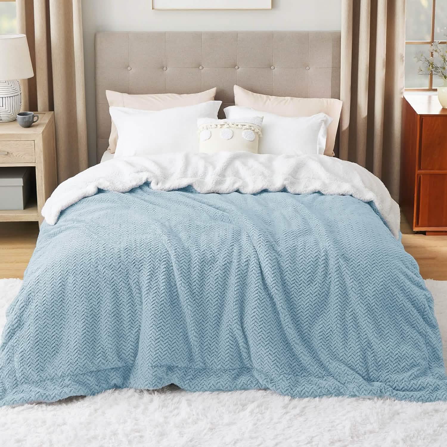 GentleSoft™ Chevron Sherpa Fleece Blanket