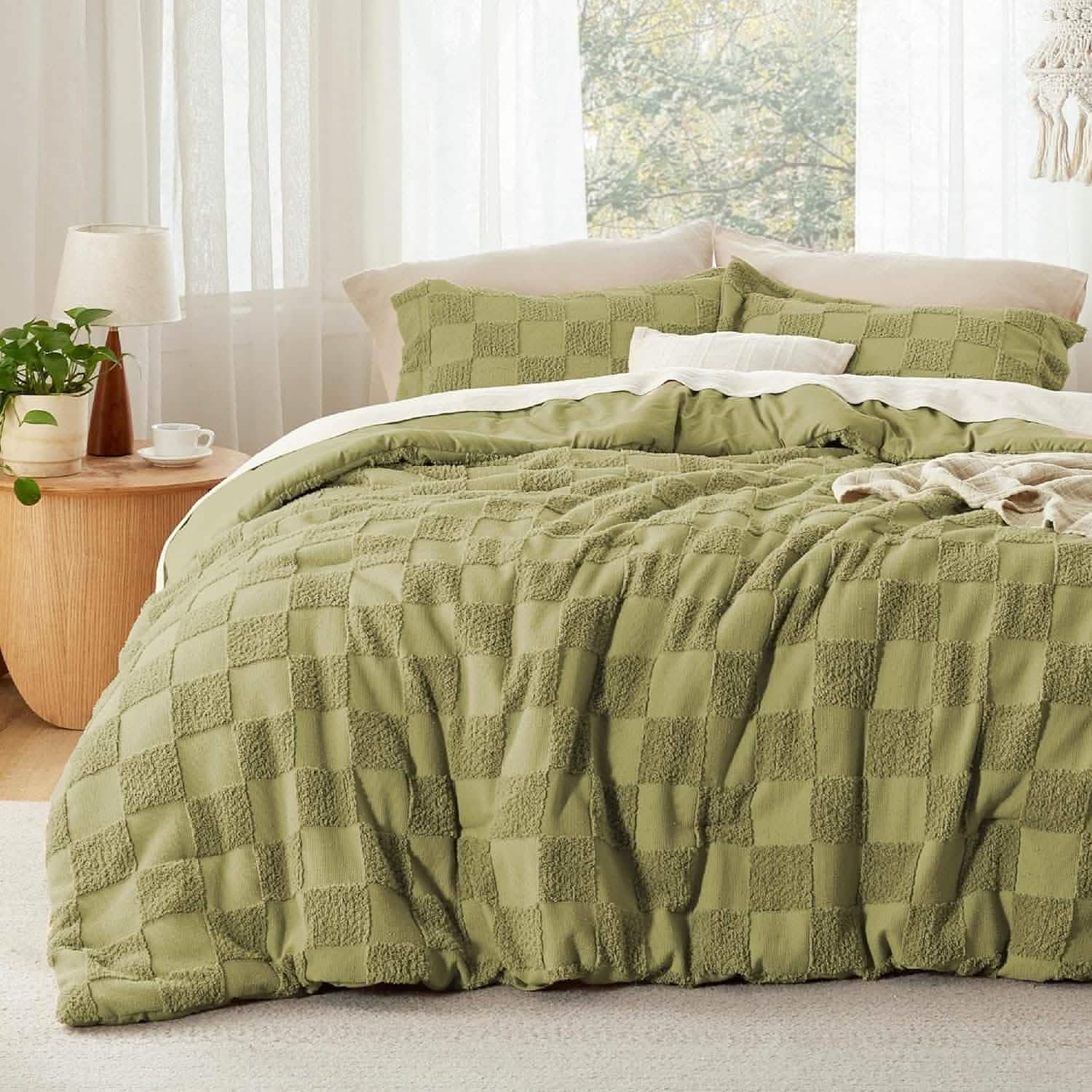 GentleSoft™ Jacquard Comforter Set