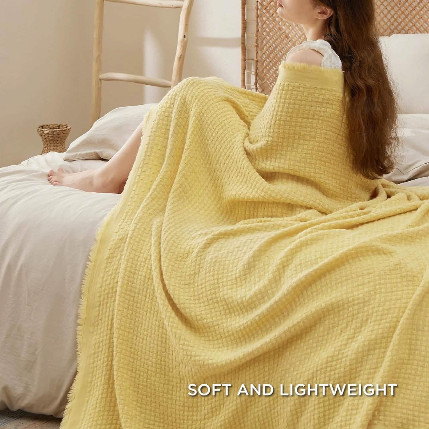 GentleSoft™ Woven Throw Blanket