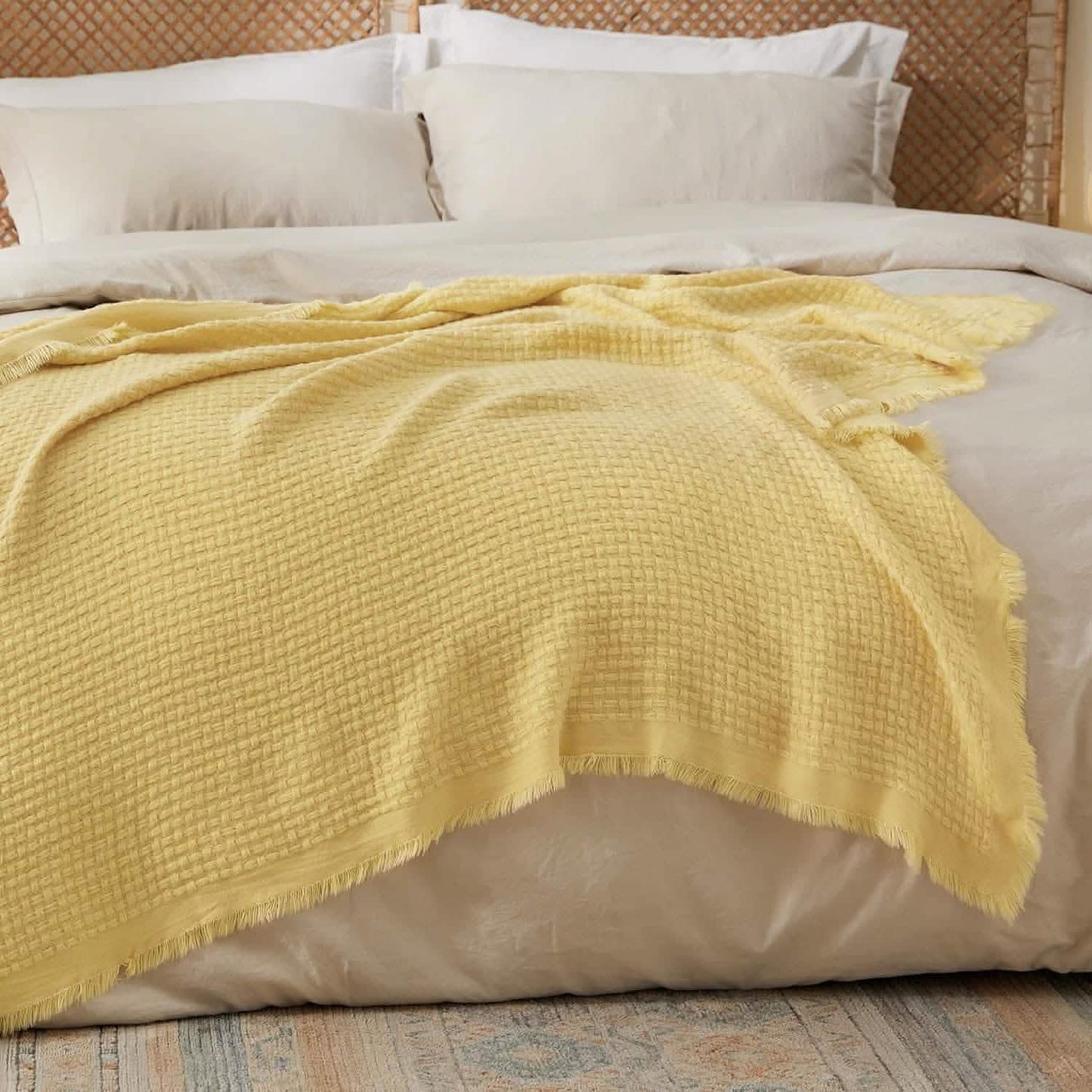 GentleSoft™ Woven Throw Blanket