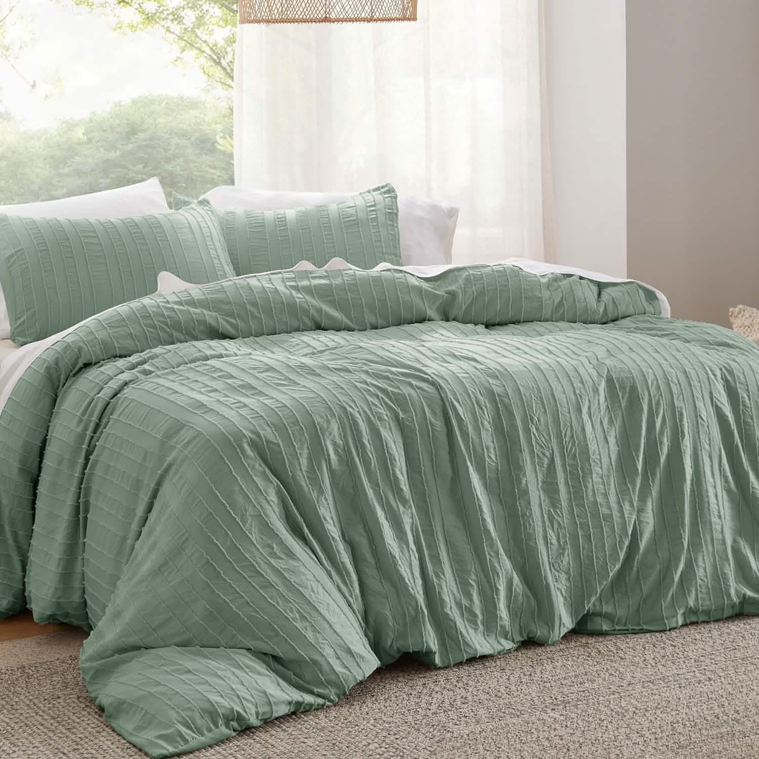 GentleSoft™ Striped Tufted Embroidery Duvet Cover Set