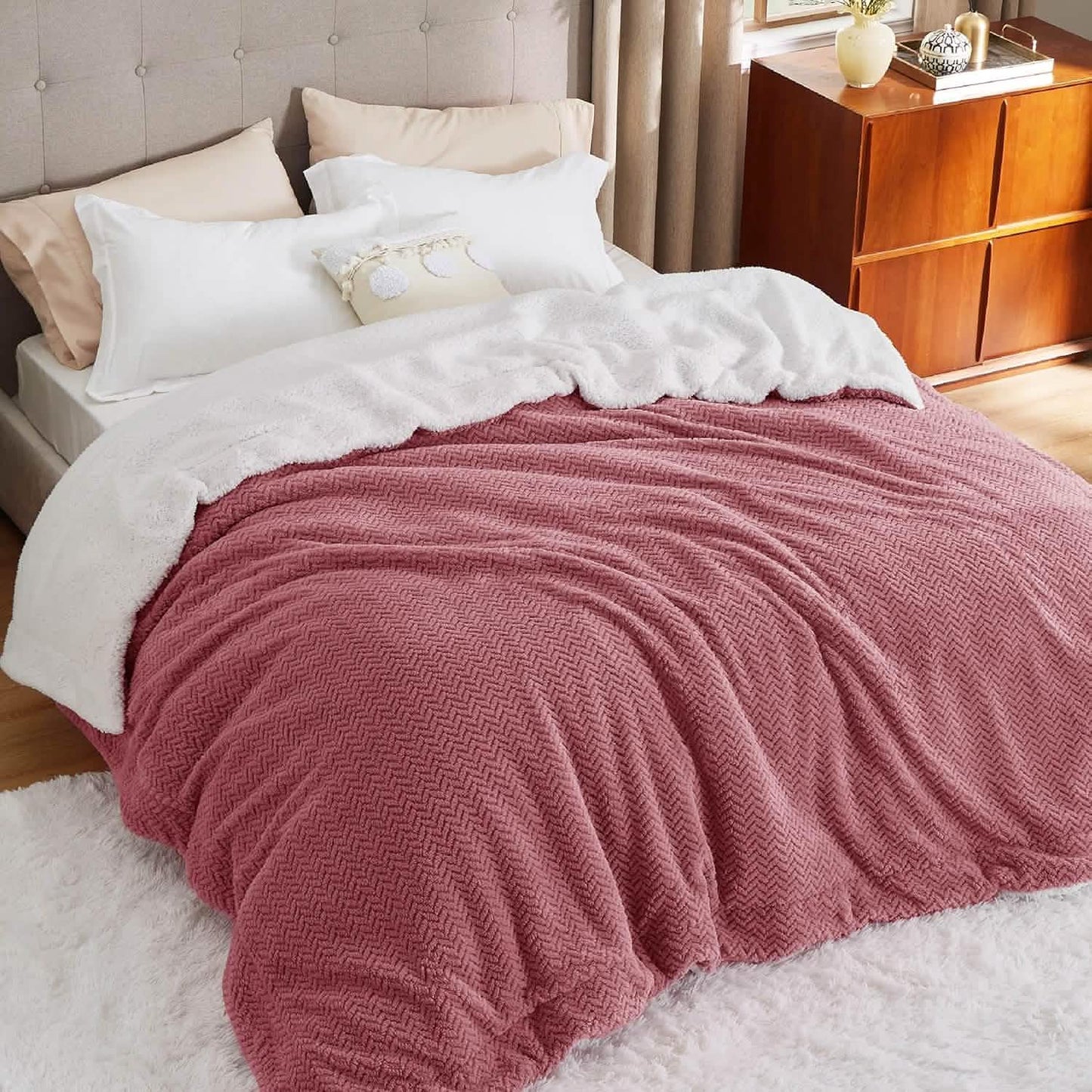 GentleSoft™ Chevron Sherpa Fleece Blanket