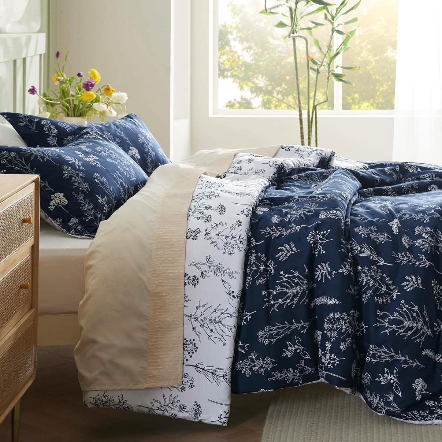 GentleSoft™ Reversible Floral Print Duvet Cover Set