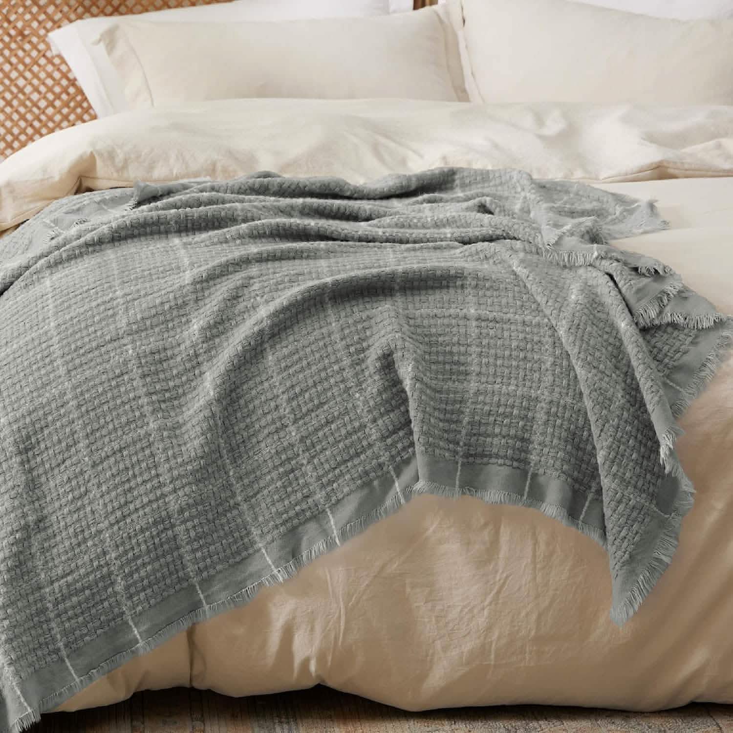 GentleSoft™ Woven Throw Blanket