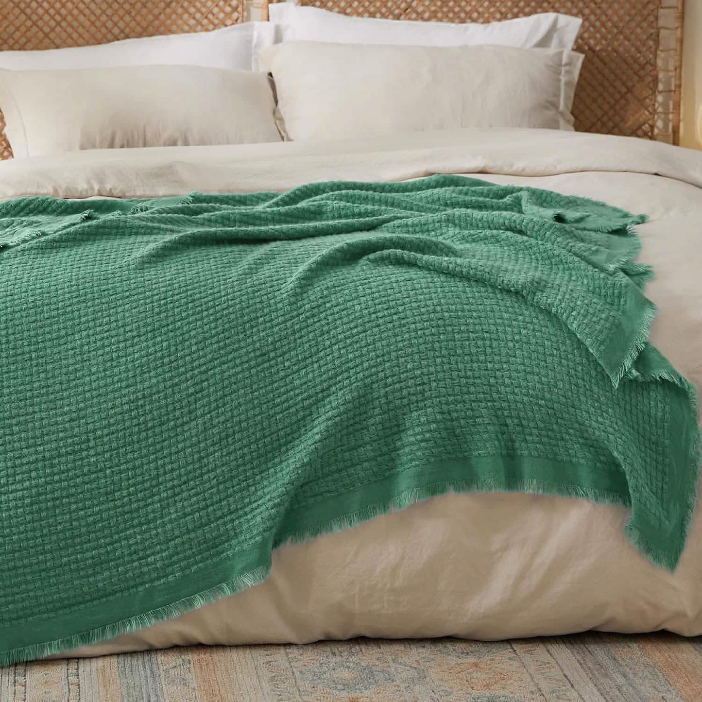 GentleSoft™ Woven Throw Blanket
