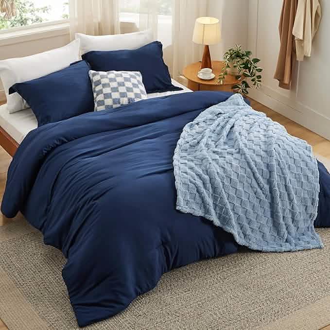 GentleSoft™ Checkered Comforter Set