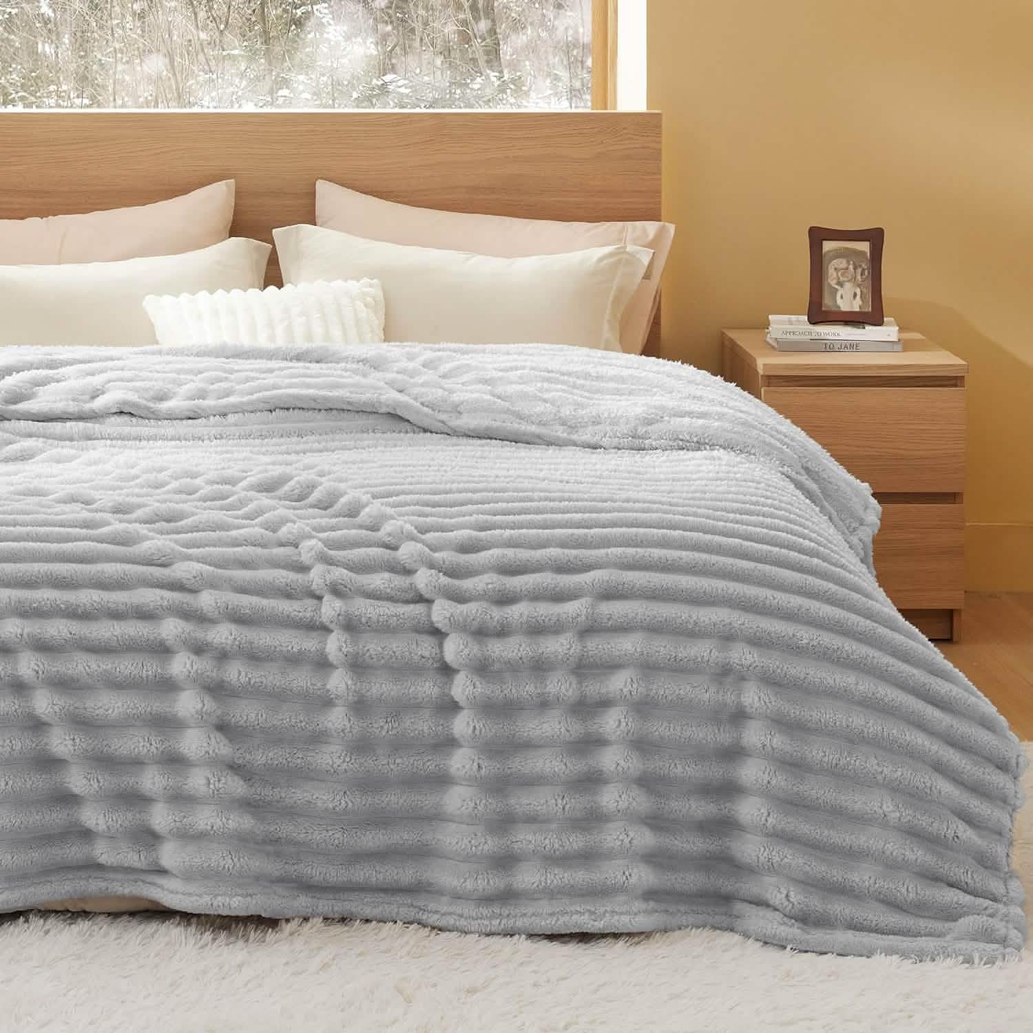 GentleSoft™ Luxe Blanket