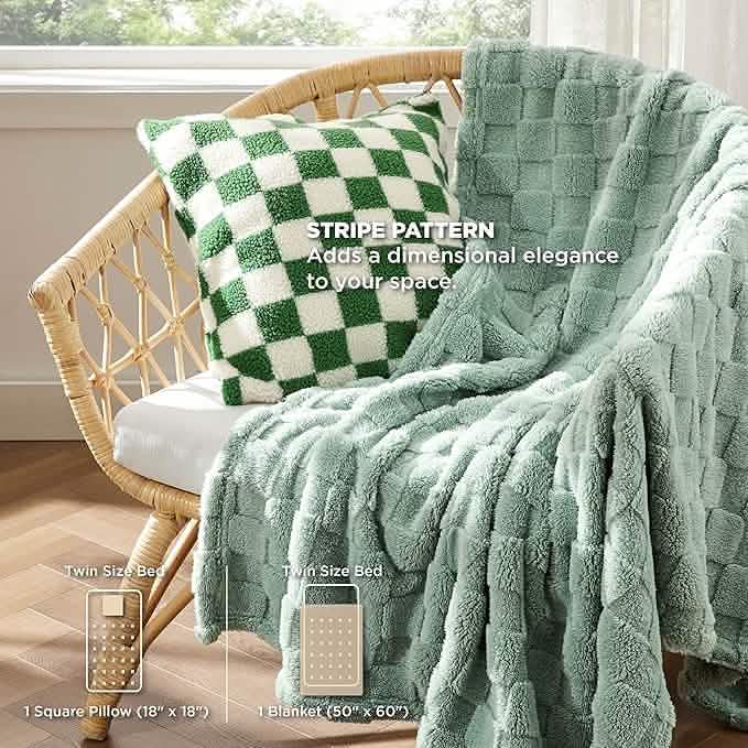 GentleSoft™ Checkered Comforter Set