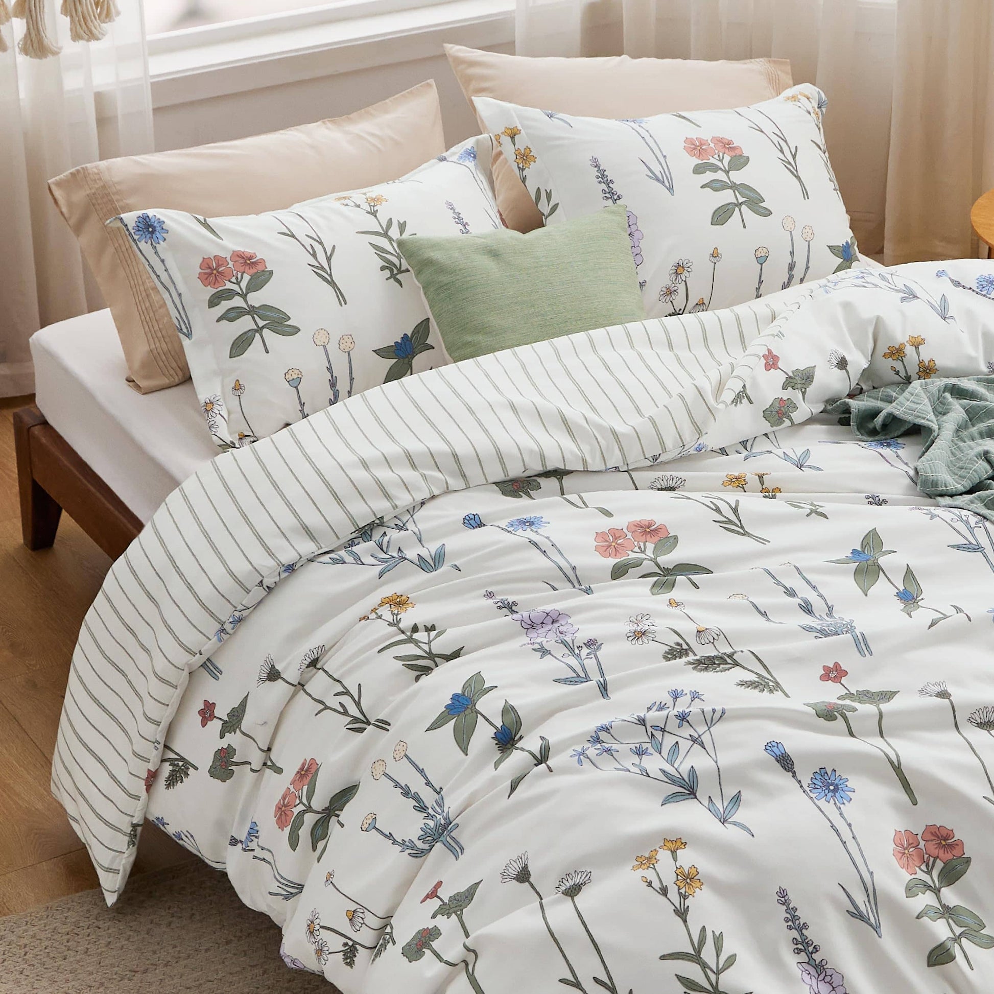 GentleSoft™ Microfiber Duvet Cover Set Twin