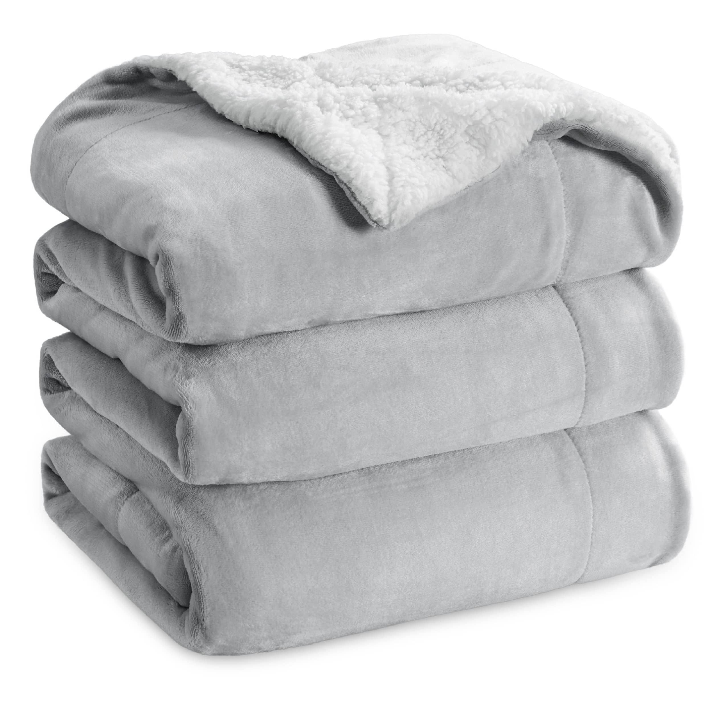 Sherpa and Fleece Reversable Blanket