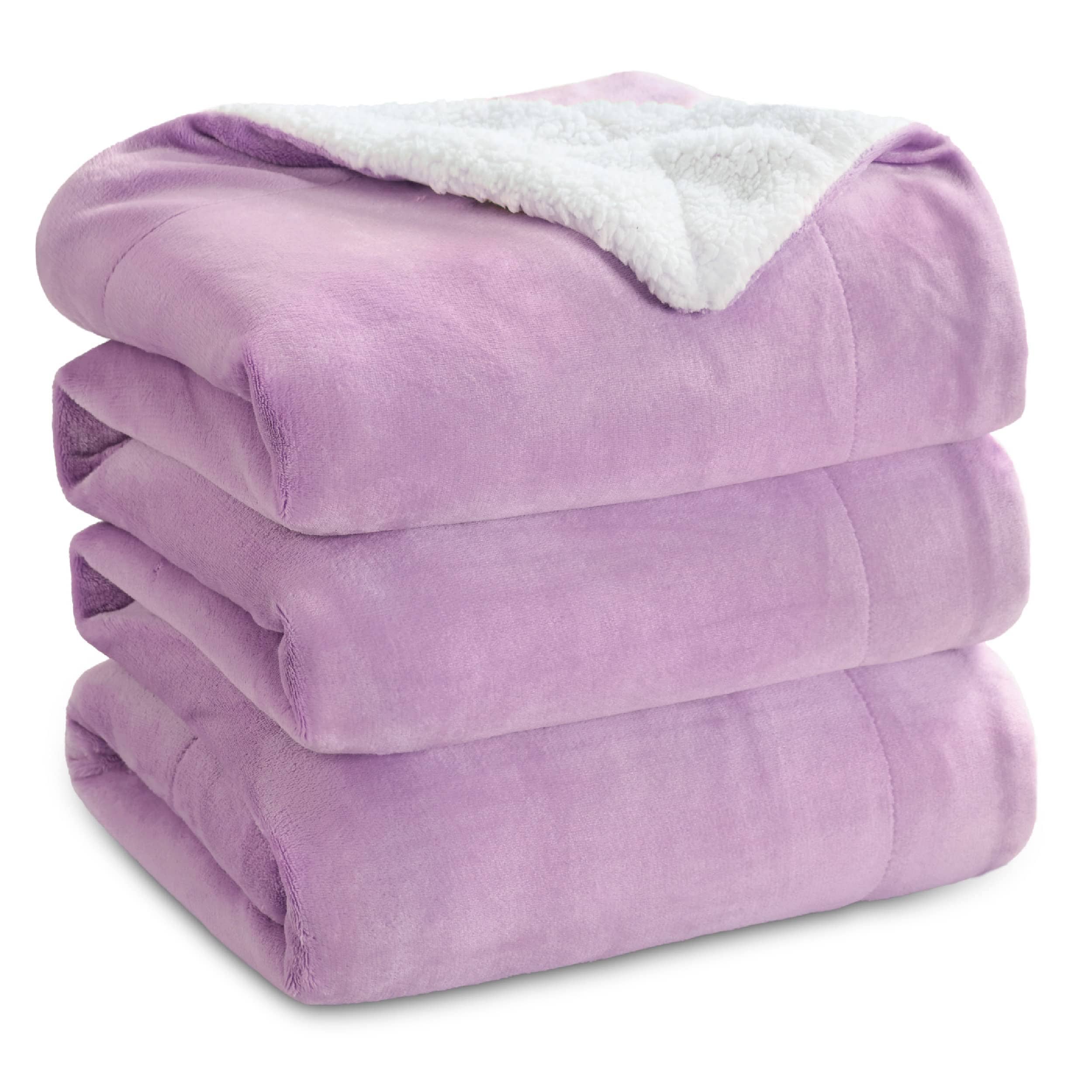 Sherpa and Fleece Reversable Blanket