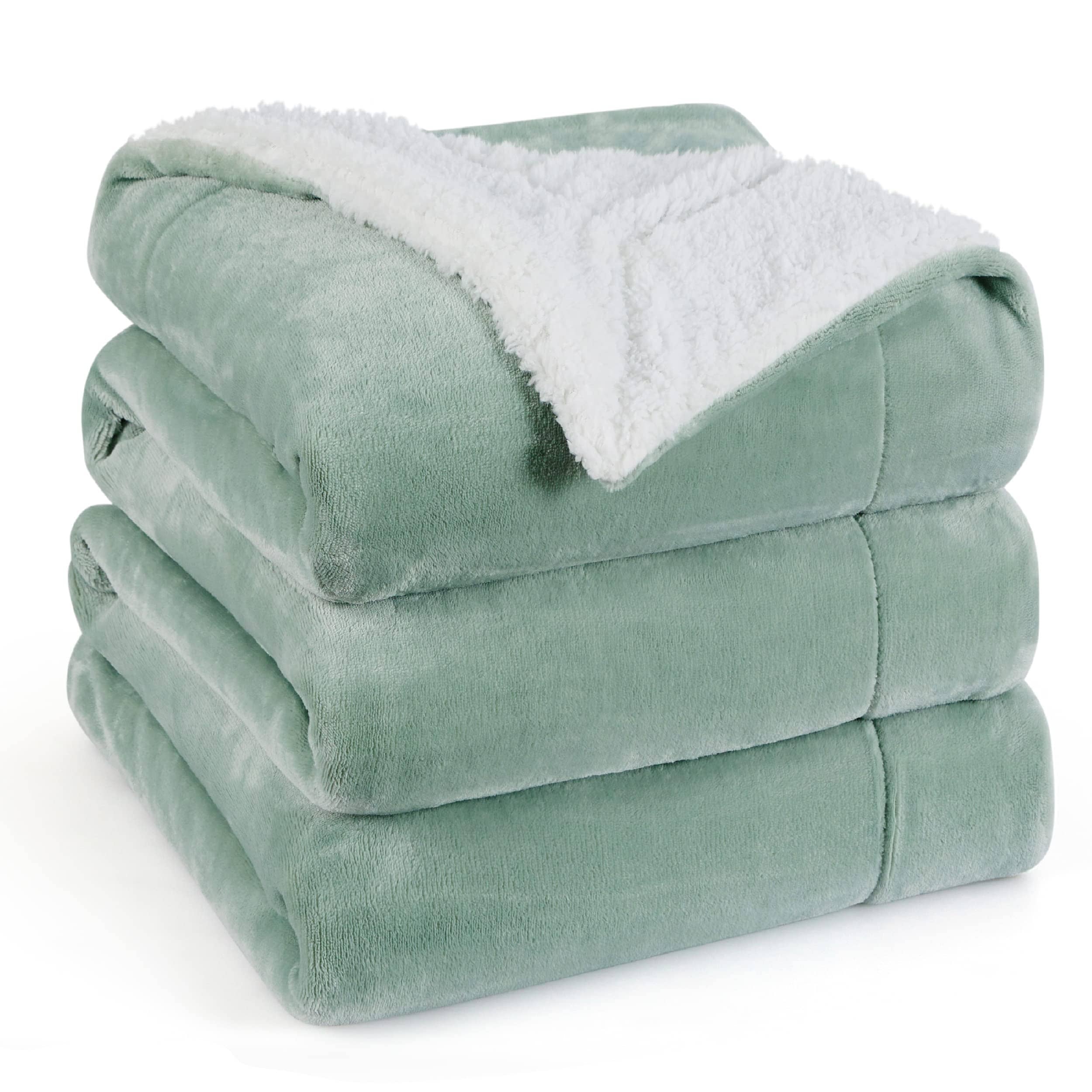 Sherpa and Fleece Reversable Blanket