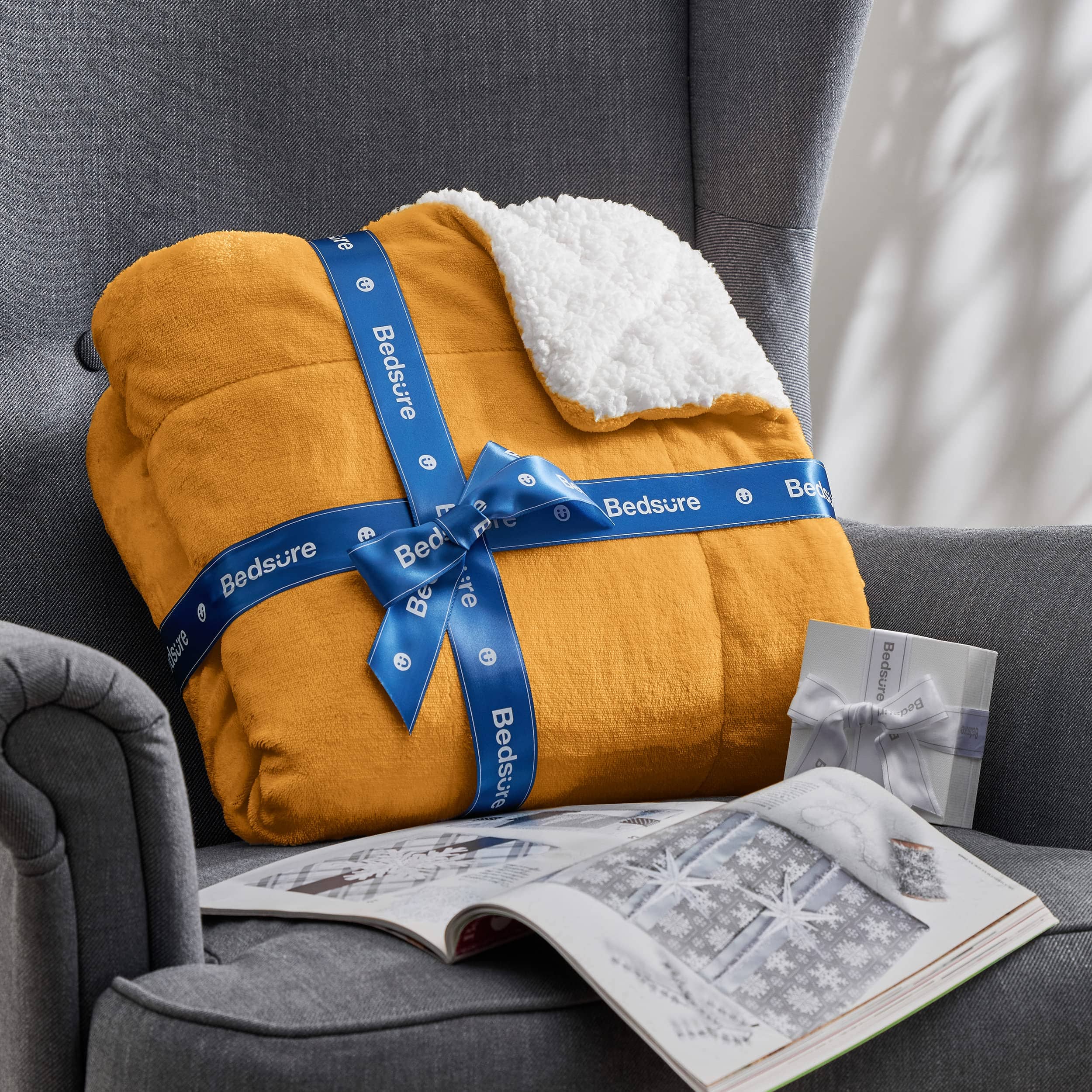 Sherpa and Fleece Reversable Blanket