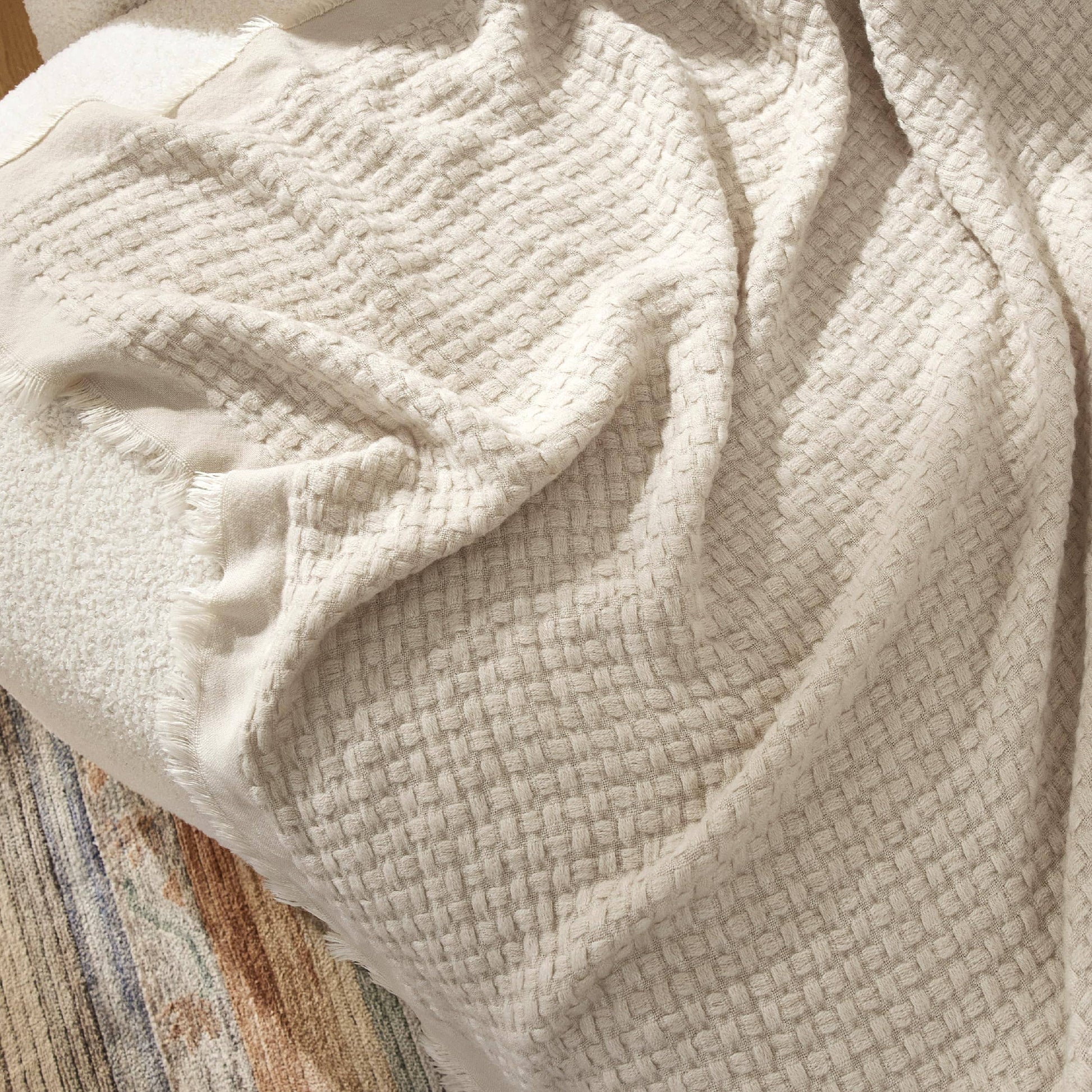 GentleSoft™ Woven Throw Blanket