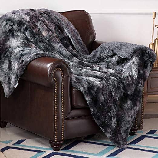 Faux Fur and Sherpa Tie-dye Reversable Blanket premium quality