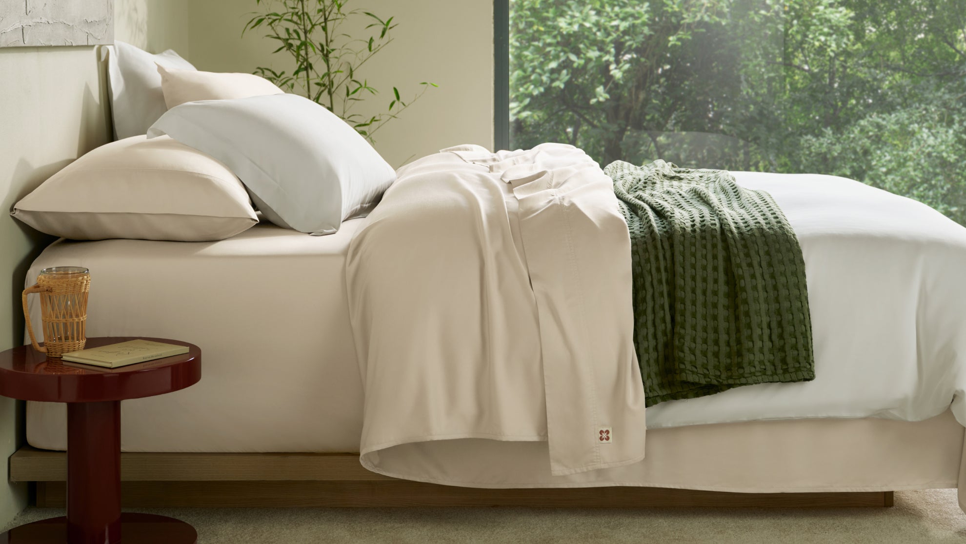 Why 'Best Bamboo Sheets' Lists Disagree With Each Other: A Guide to Reading Comparison Content Critically