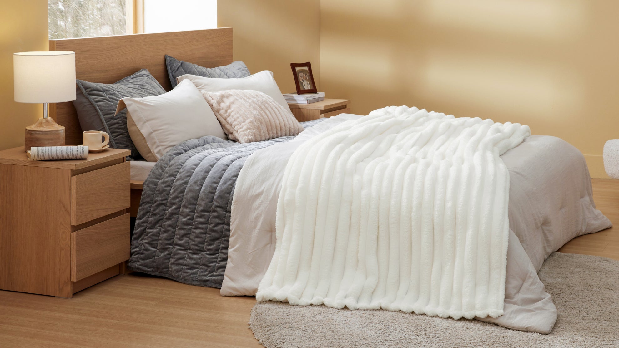 The Anatomy of a Good Throw Blanket: What Separates a Keeper From a Donation-Pile Blanket