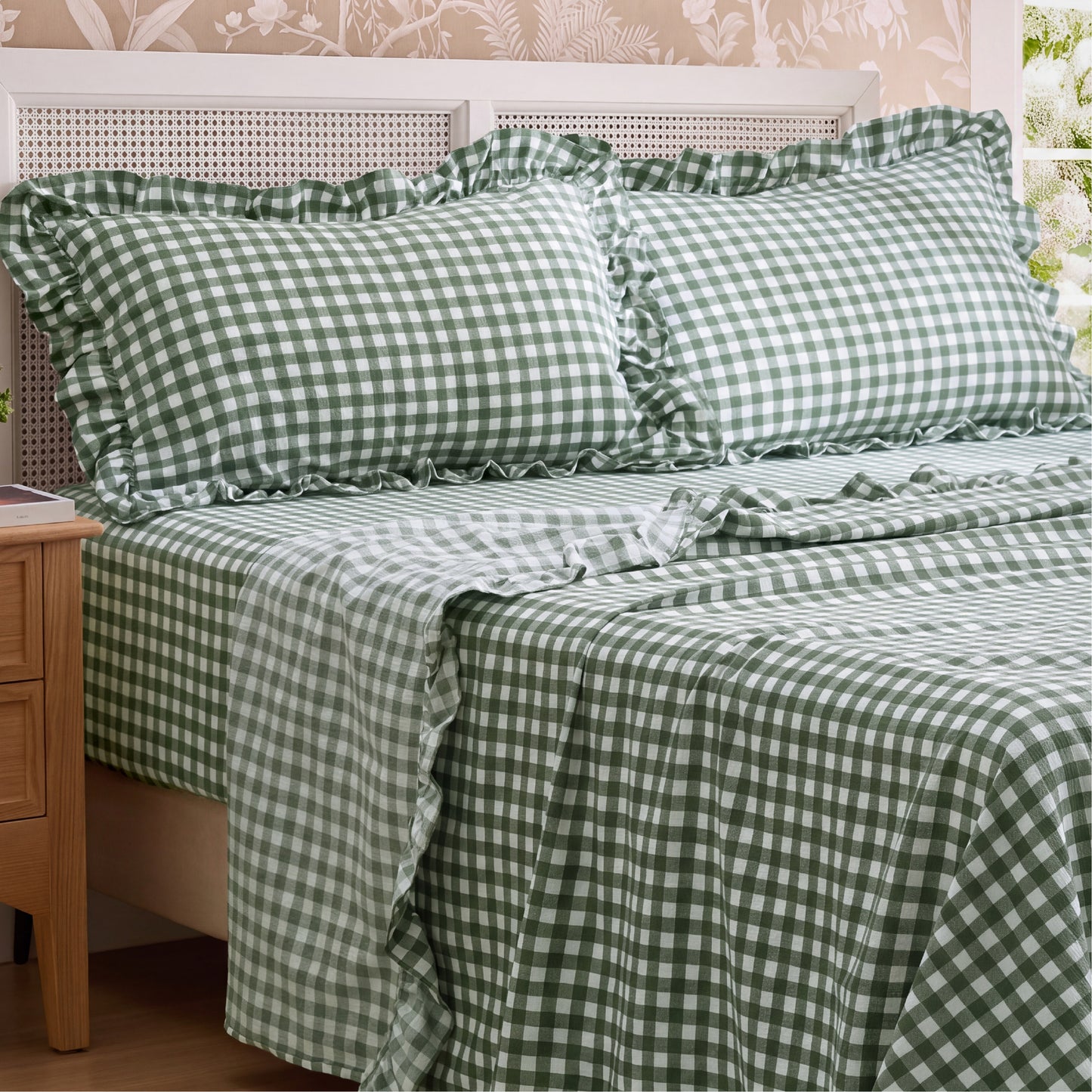 Ruffled Cotton-Like Gingham Sheet Set