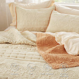 Scrollwork Quilt Set