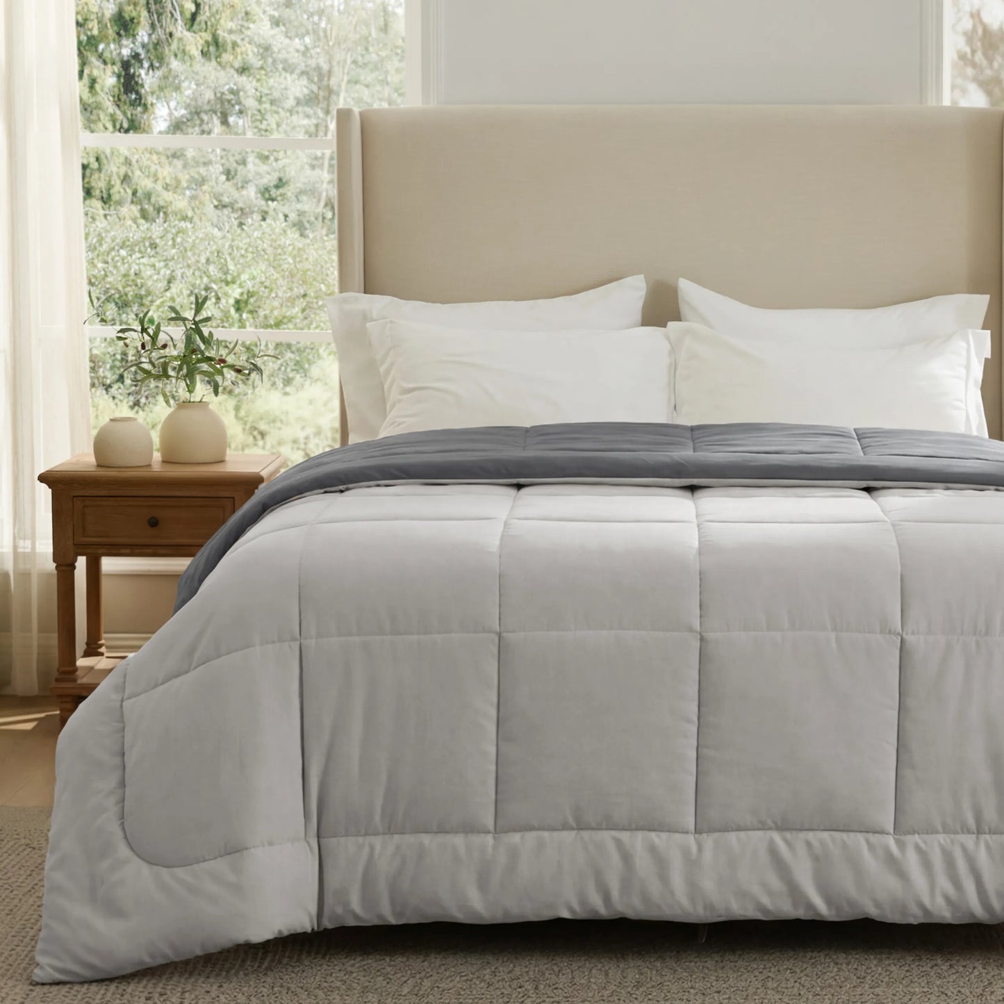 Down-Alternative Comforter