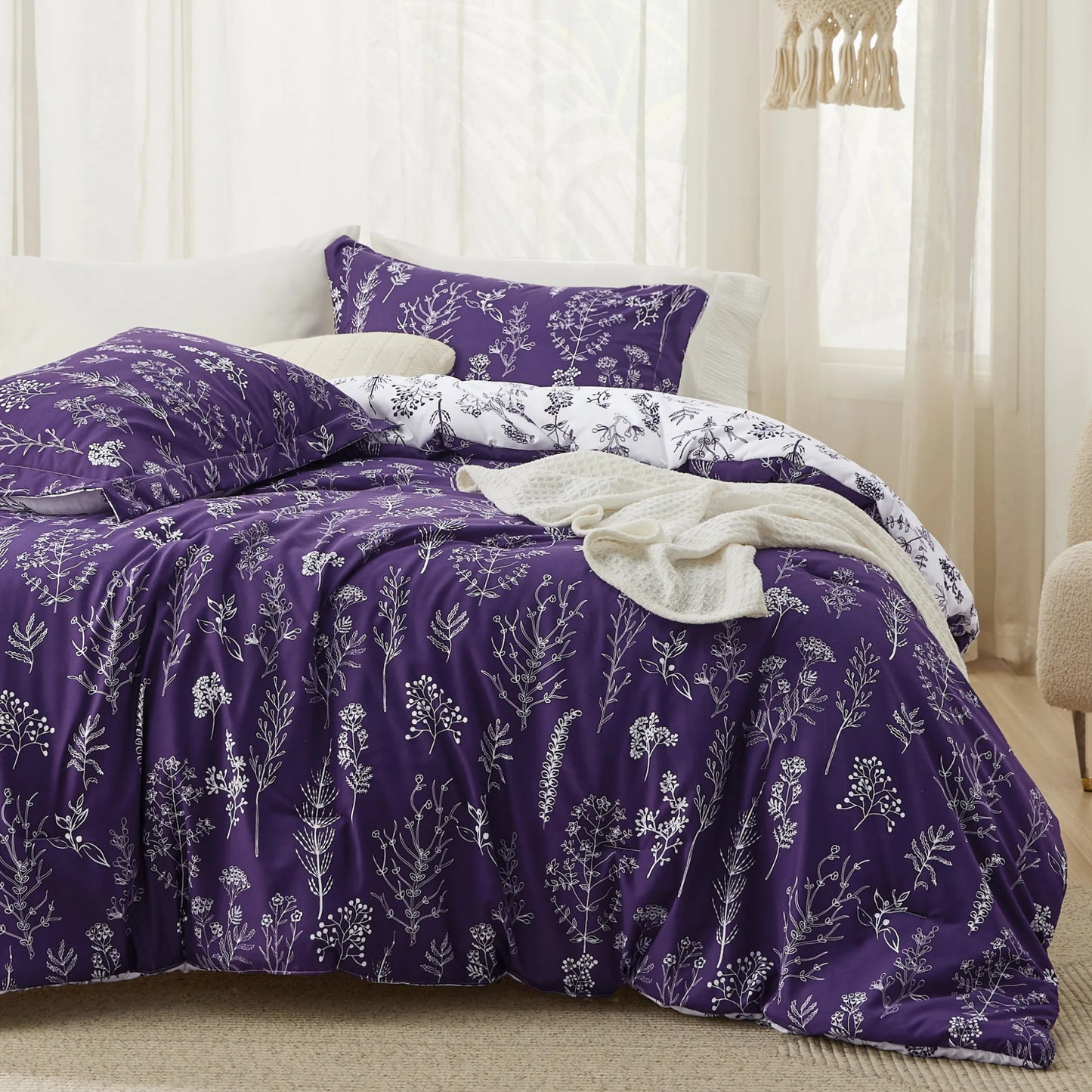 Reversible Floral Print Comforter Set